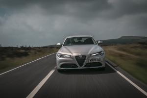 Alfa Romeo Giulia Sprint 2020 года  (UK)